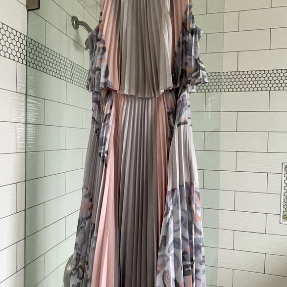 BCBG MaxAzria pink pleated dress. Great used condition. - Picture 3 of 4